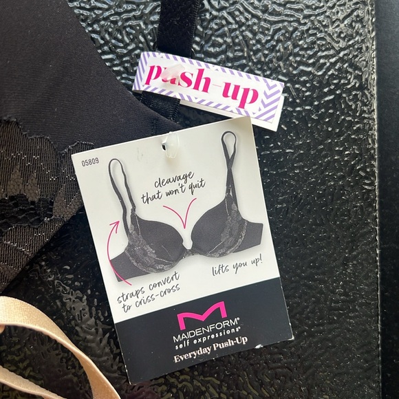 Size 38C Maidenform bras. - Picture 2 of 3